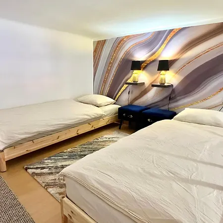 Esther Downtown Apartman- With Ac& 5 Beds アパート *